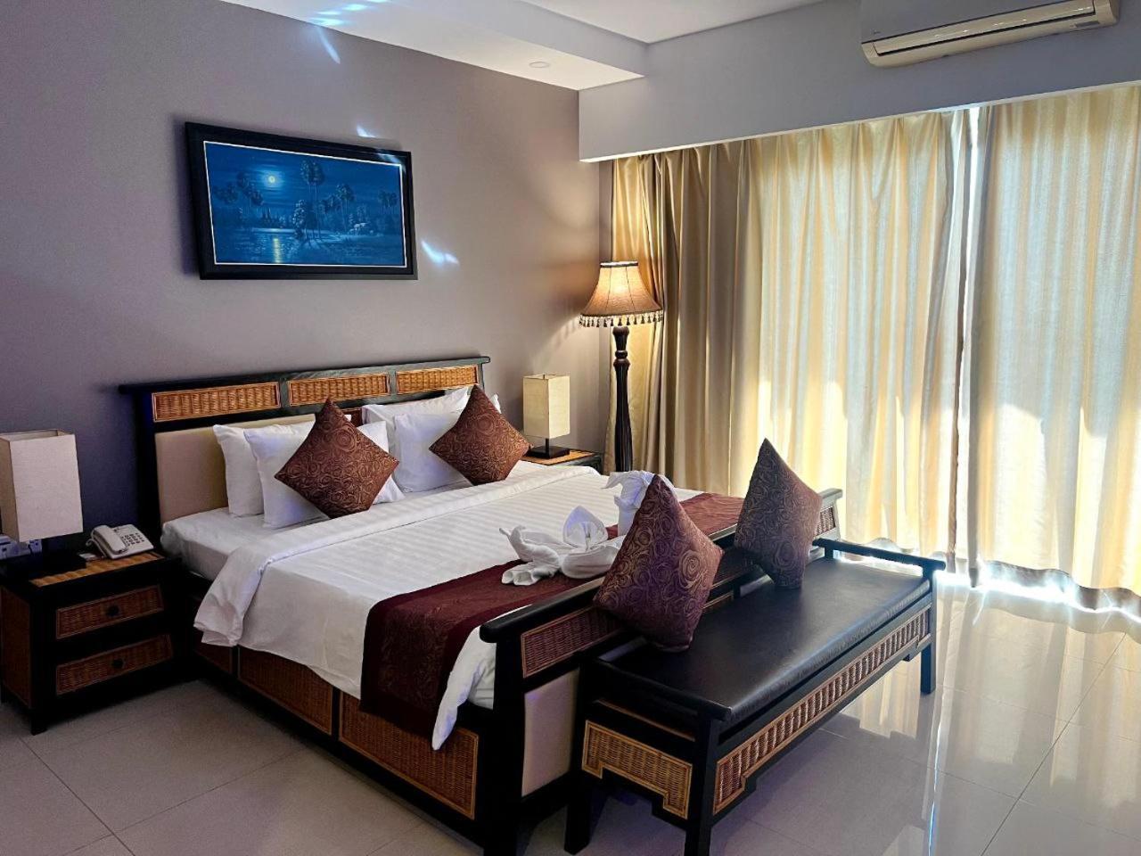 Aristocrat & 4* Sihanoukville