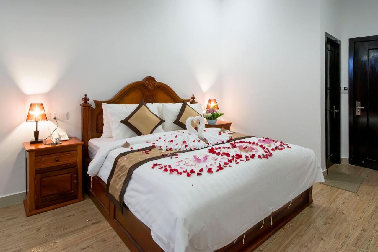 Hotel Aristocrat & Sihanoukville