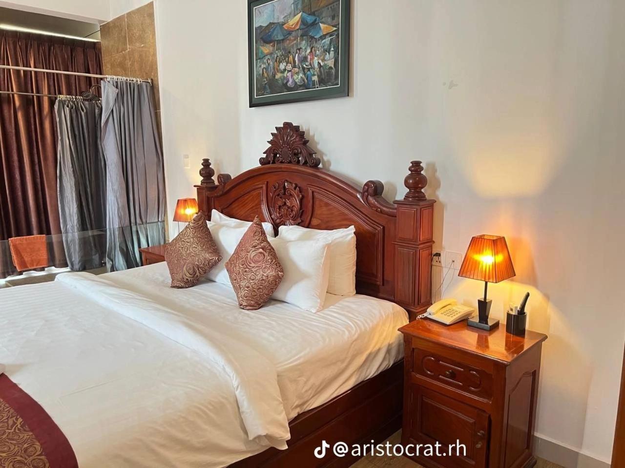 Aristocrat & 4* Sihanoukville