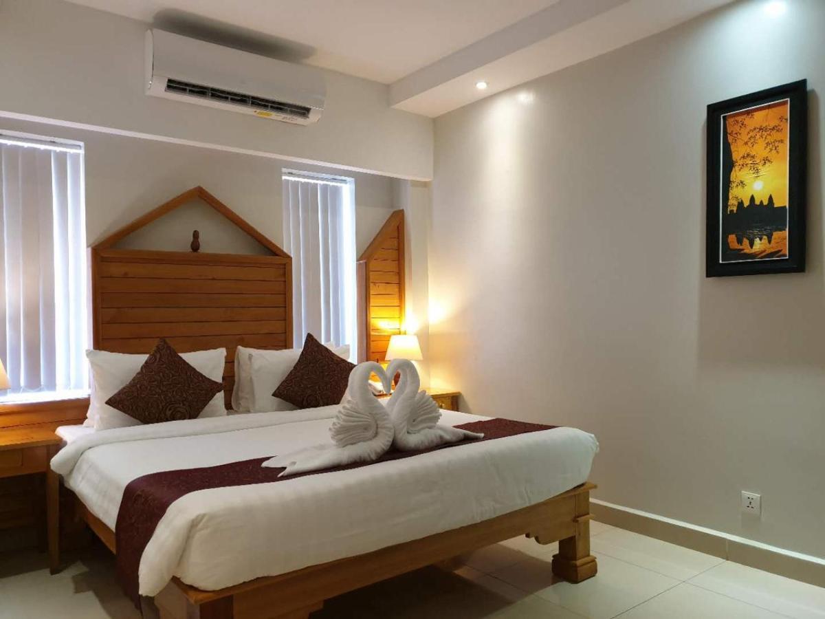Aristocrat & 4* Sihanoukville